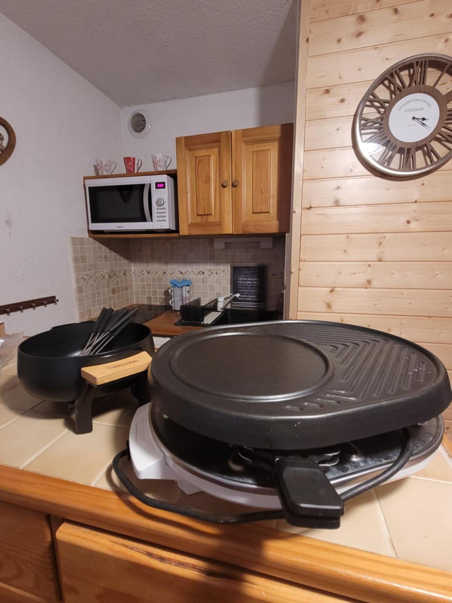 Appartement Le Flocon, Joli Petit Cocon 4 Pers En Rez De Jardin Draps Inclus Les Rousses Exterior foto